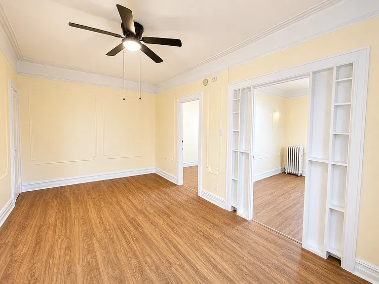 4524 7th Ave #3R — Photo 2