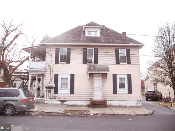40 S 4th St, Steelton, PA 17113