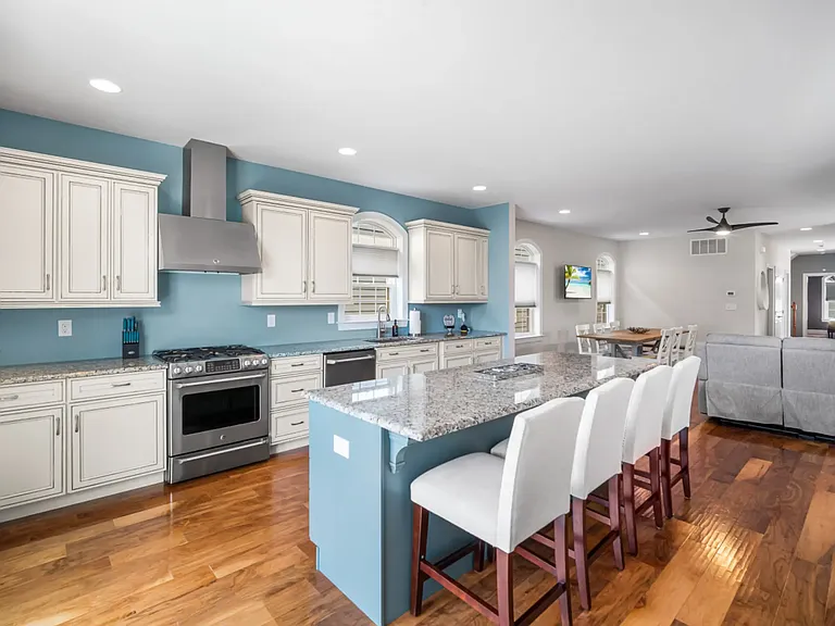15 N Coolidge Ave — Photo 19