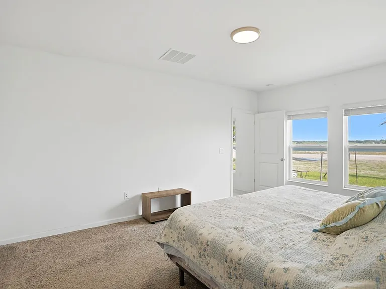 740 Trotters Dr — Photo 17