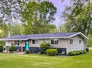 21880 E 200th St, Blandinsville, IL 61420