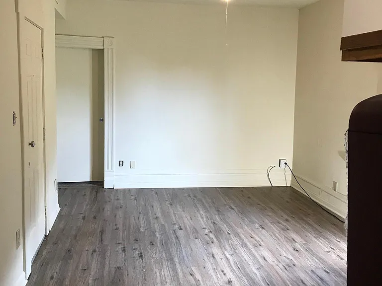 New Liv Rm Flooring