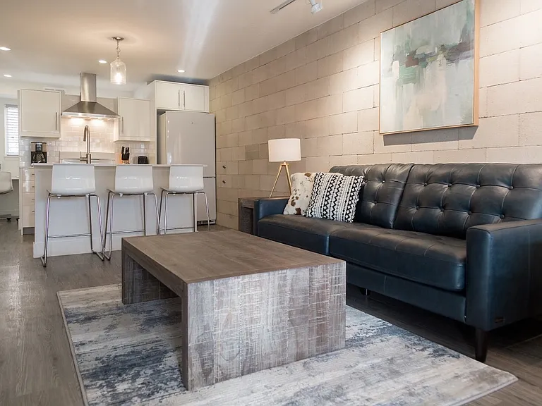 CH-Maxwell Lofts — Photo 22