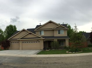 9965 W Pettit Ct, Star, ID 83669