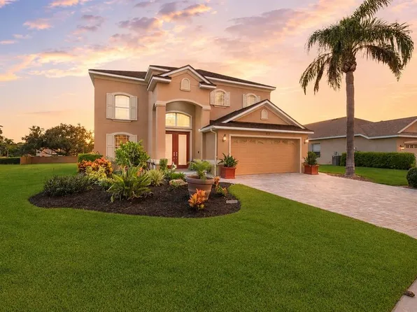 3618 Summerwind Cir, Bradenton, FL 34209