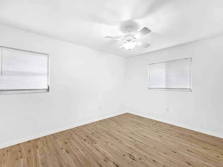 4392 Pine Lake Rd — Photo 12