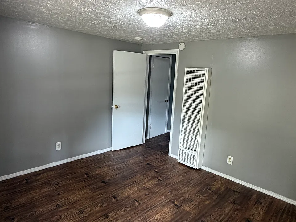 2345 N East Ave #D