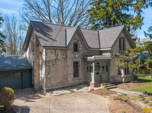 154 Ontario St, Central Huron, ON N0M 1L0