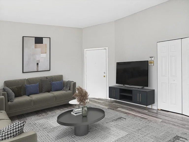 Village Grove Apartments — Photo 35