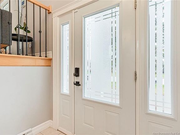 3rd image of 638 Guy Ave