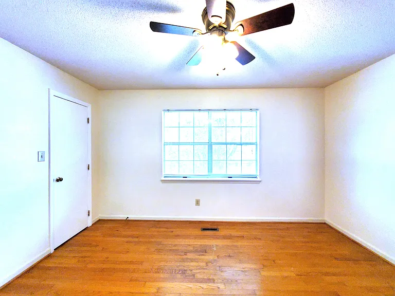 1002 Willow Dr #109 — Photo 22
