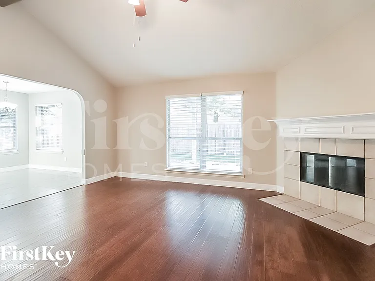 17110 Yeoman Way — Photo 4
