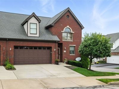 300 Trafalgar Sq, Cranberry Township, PA, 16066