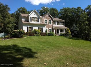180 Summit Rd, Swiftwater, PA 18370
