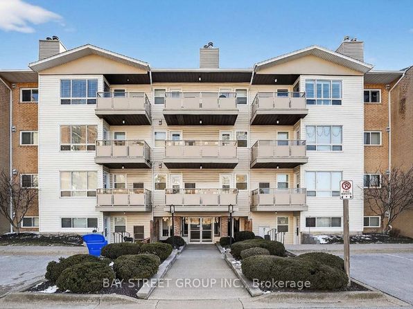 78 Roehampton Ave #213, Saint Catharines, ON L2M 7W9