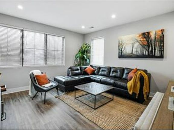 3rd image of 351 Loeffler Ave #E106ce9fa