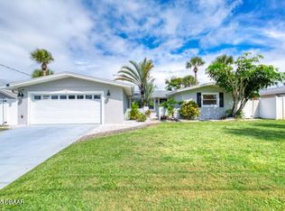 138 Coral Cir, South Daytona, FL 32119