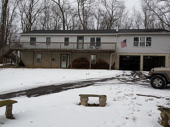 Front faces away from road