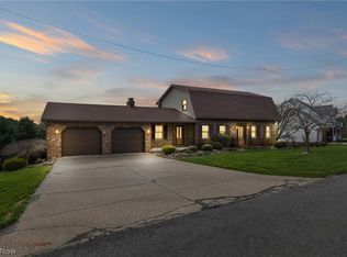 117 Cooper Dr, Saint Clairsville, OH 43950