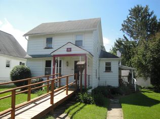 74 Maple Ave, Williamsport, PA 17701