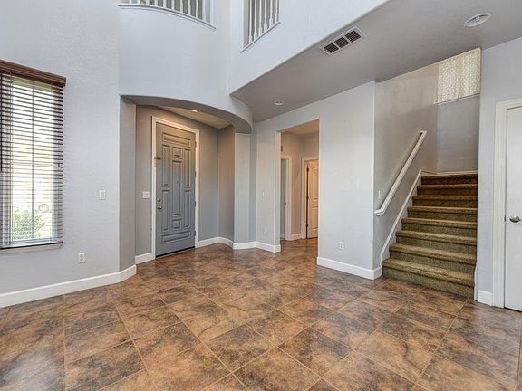 3rd image of 414 Millbrook Ct