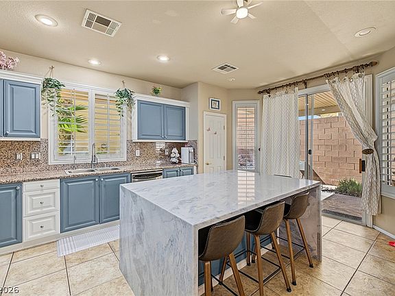 3rd image of 8061 Retriever Ave