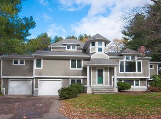 28 Brooks Rd, Wayland, MA 01778