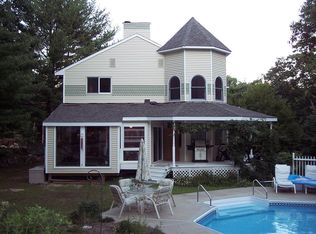 19 Deer Run Rd, Richmond, RI 02812