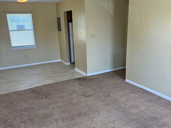 4th image of 324 Montgomery St #0