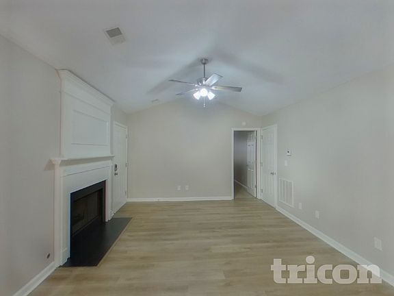 2nd image of 562 Chisolm Way