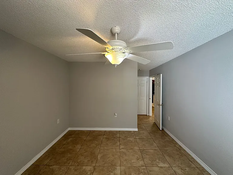 9620 Cobblebrook Dr — Photo 9