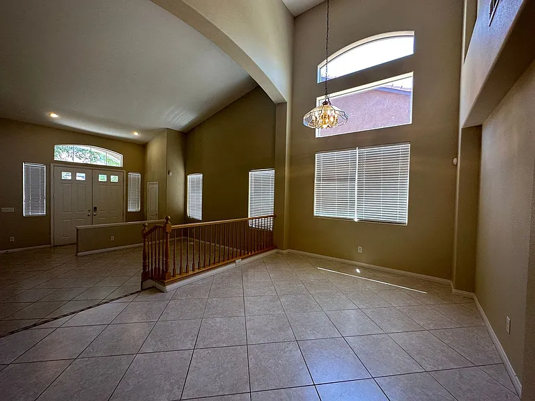 1031 Belle River Ct — Photo 5
