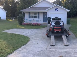 929 Grandview Dr, Maryville, TN 37803