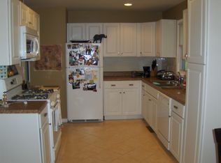 410 Carlton Rd, Charlottesville, VA 22902