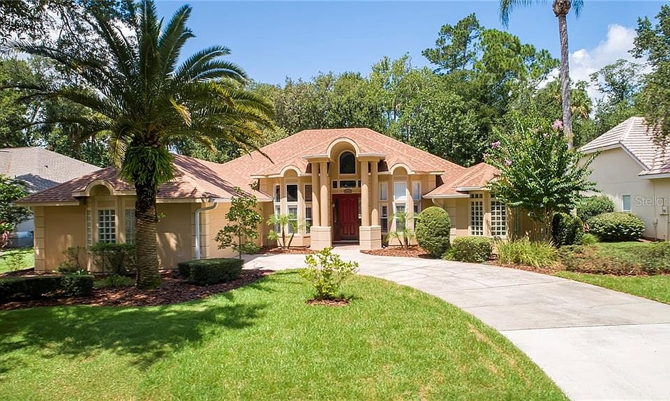 1st image of 4865 Shoreline Cir