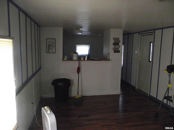 4th image of 40 N Ballantine Ave