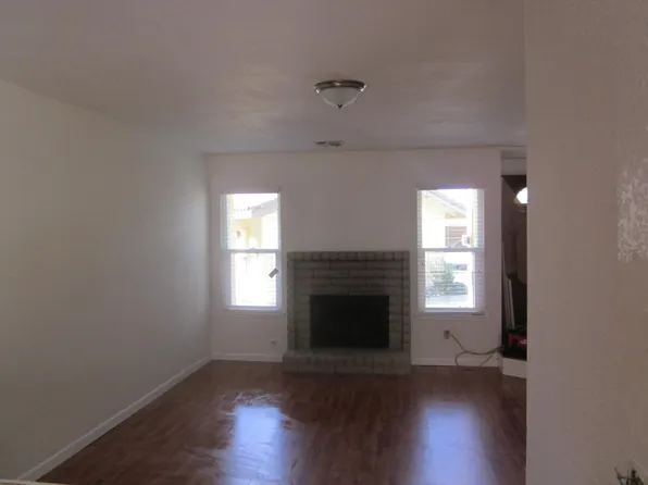 3172 Andre Ln, Turlock, CA 95382