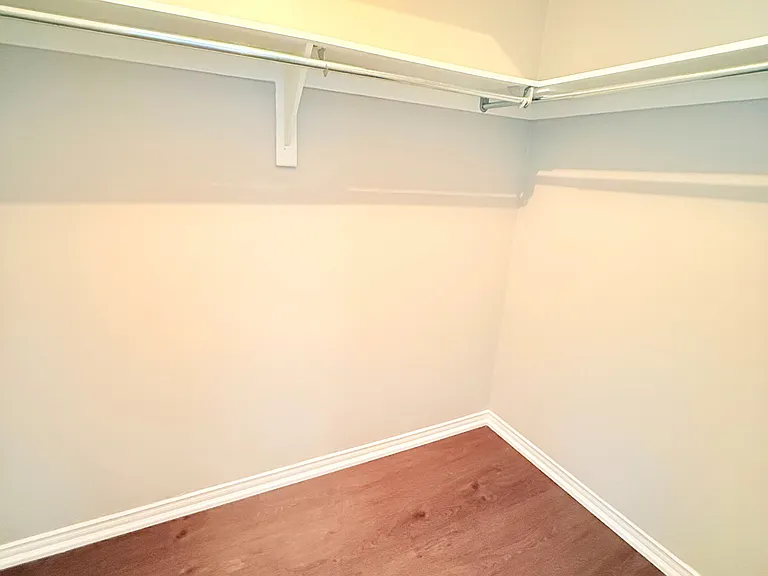 28 Pemberton Ave #1007 — Photo 17