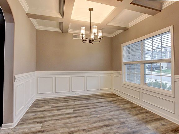 4th image of 217 Cooper River Way