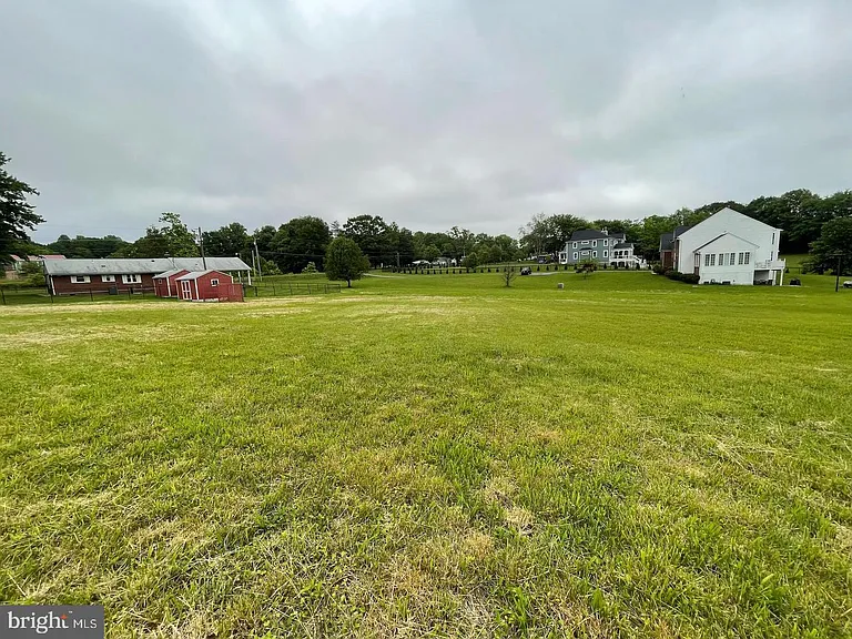 14606 Bristow Rd — Photo 27