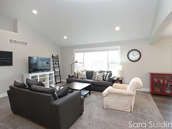 5th image of 6650 Bradenwood Dr