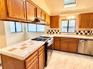 9135 N Chicago Ave, Portland, OR 97203