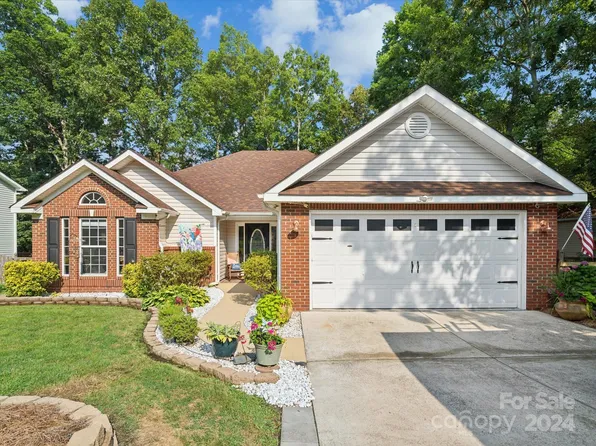 1616 Winthrop Ln, Monroe, NC 28110