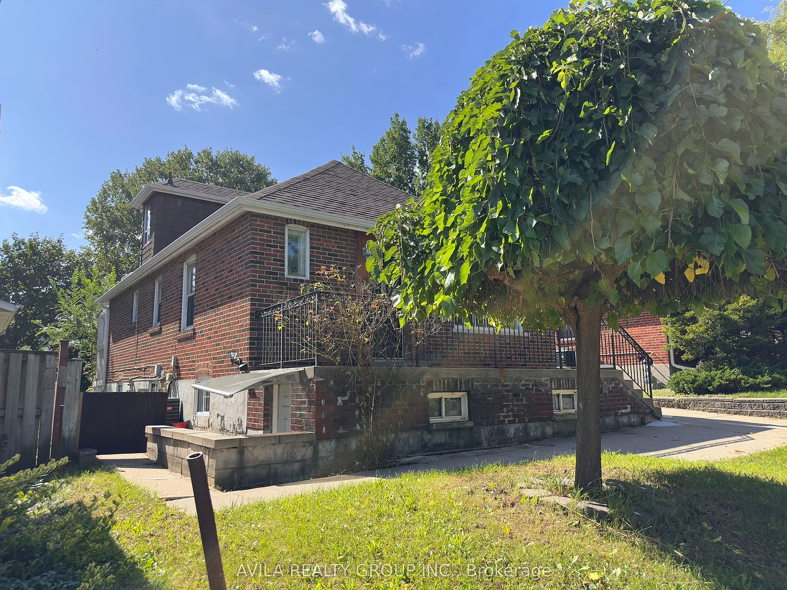 3 bed, $3,000 — Photo 2