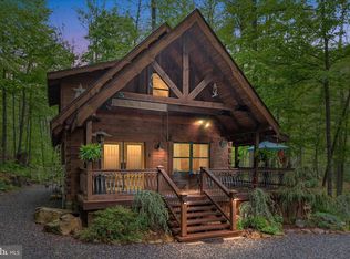13581 Ford Hill Rd, Rio, WV 26755