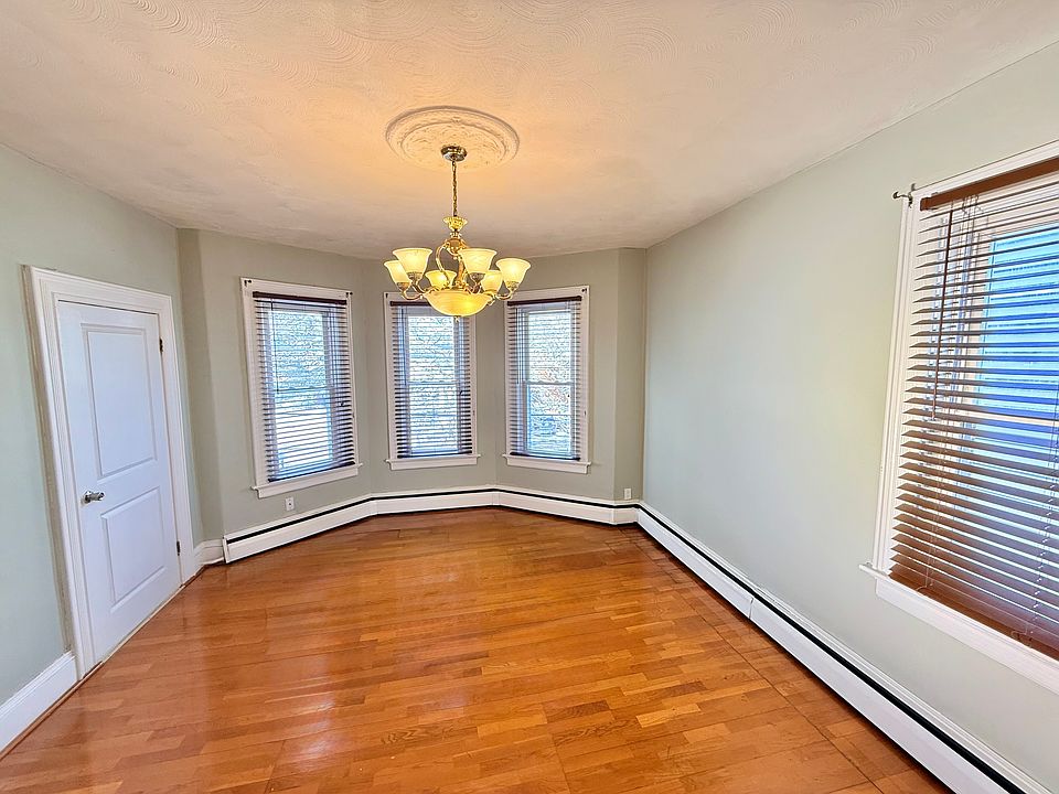 1st image of 100 Gesler St Floor 2