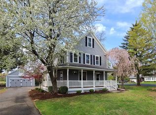 1093 Halladay Ave W, Suffield, CT 06078