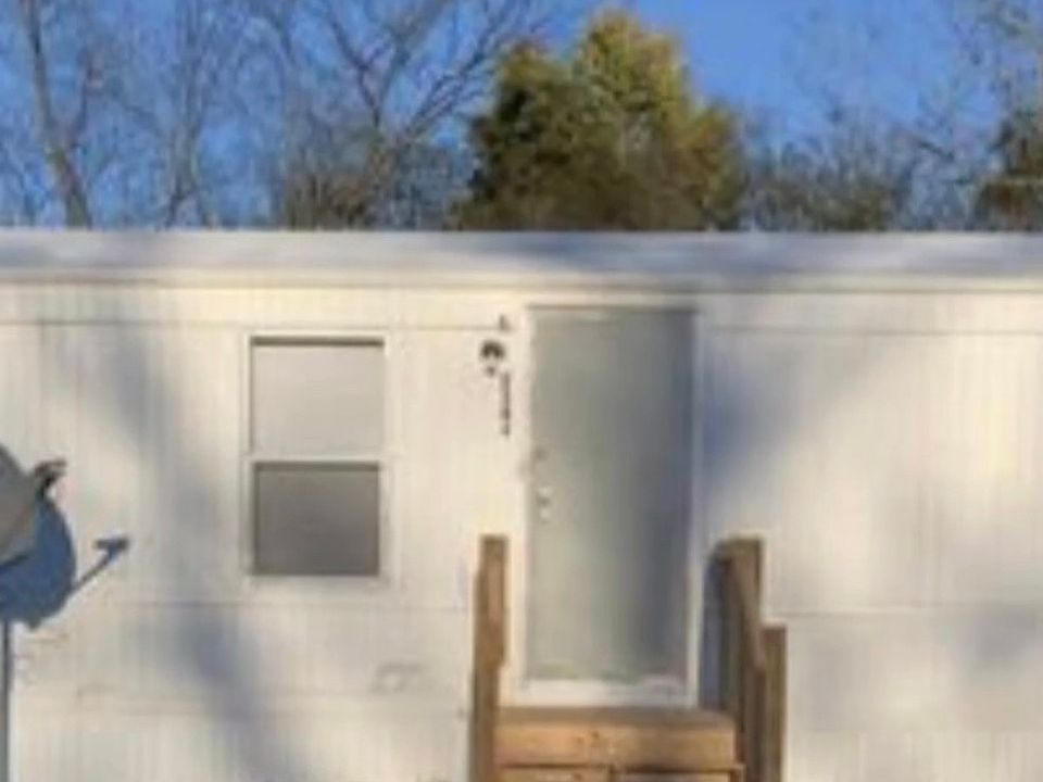 1st image of 2343 Ruby Rd