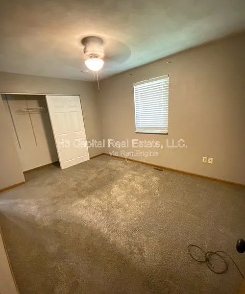 2 Innsbruck Ln — Photo 12