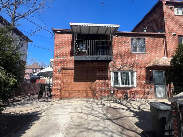 162-33 76th Road, Fresh Meadows, NY 11366